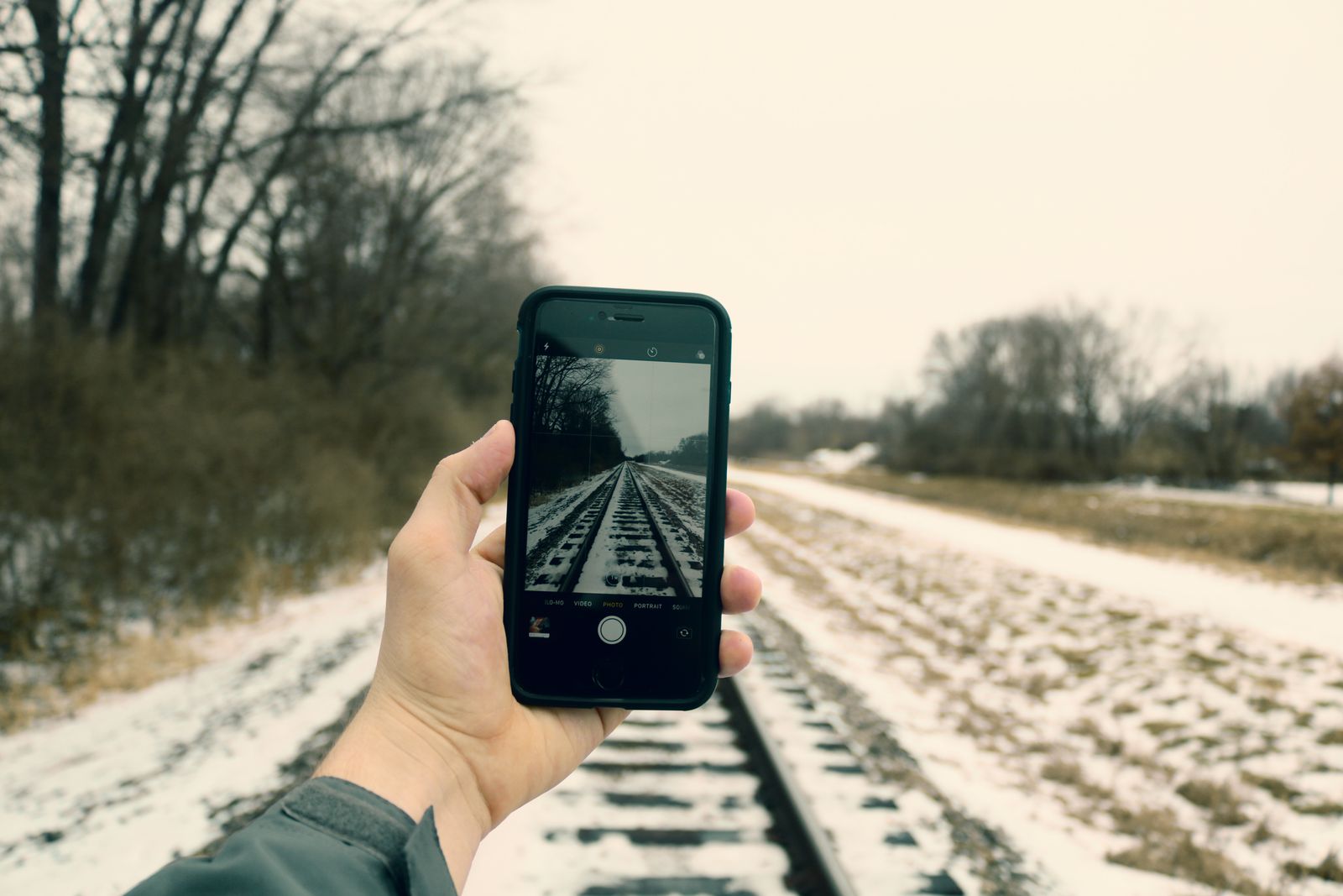 HEIC на iPhone: как настроить формат фото и перенести снимки на ПК